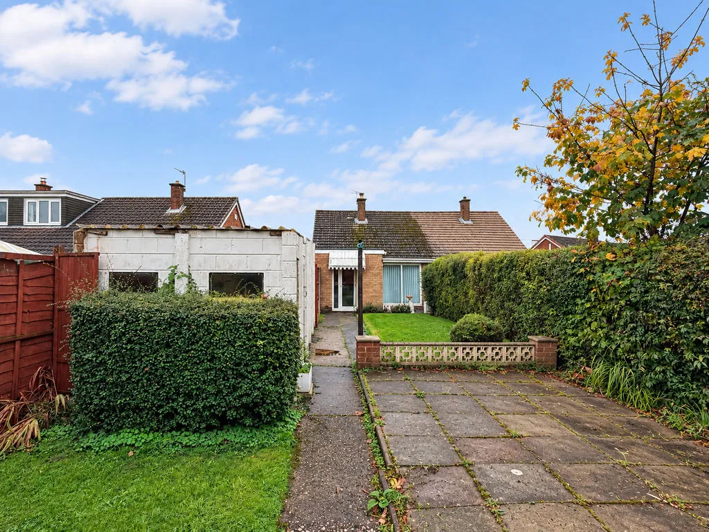 Chase Avenue, Cheslyn Hay, WS6, photo 24