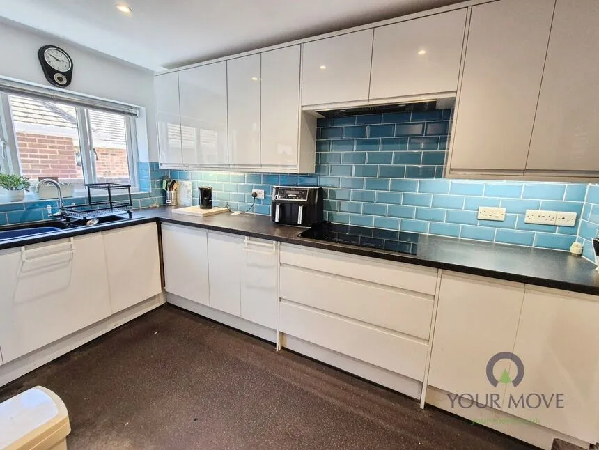 Oldfield Road, Eastbourne, East Sussex, BN20, photo 3