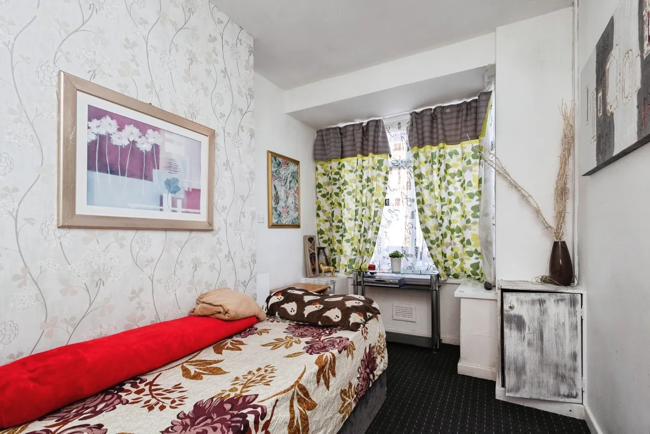 Parkfield Avenue, Manchester, M14, photo 12