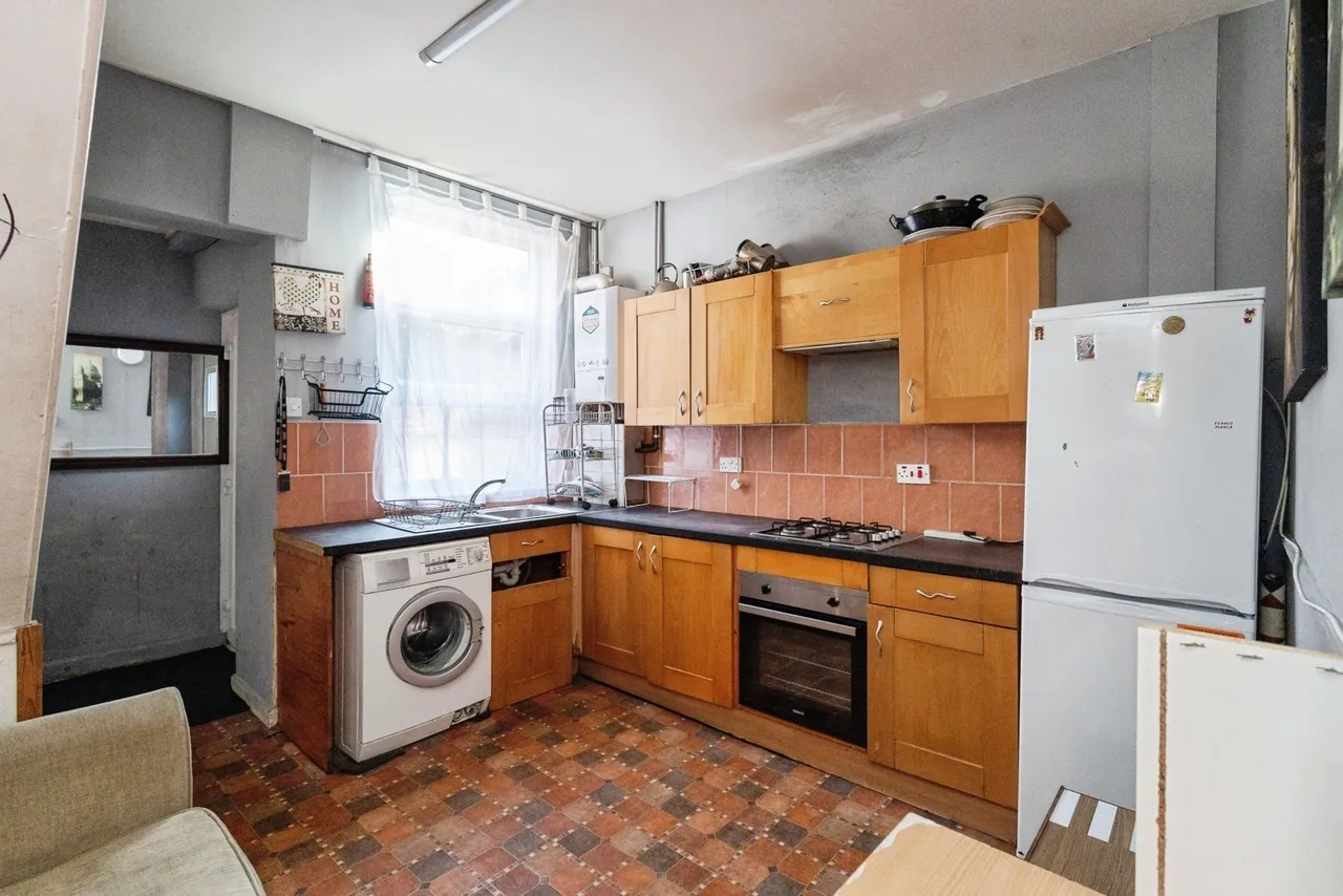 Parkfield Avenue, Manchester, M14, photo 13