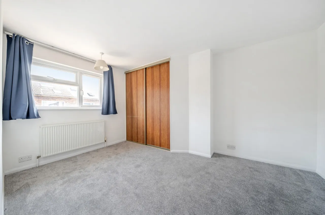 Bath Road, Southsea, PO4, photo 9