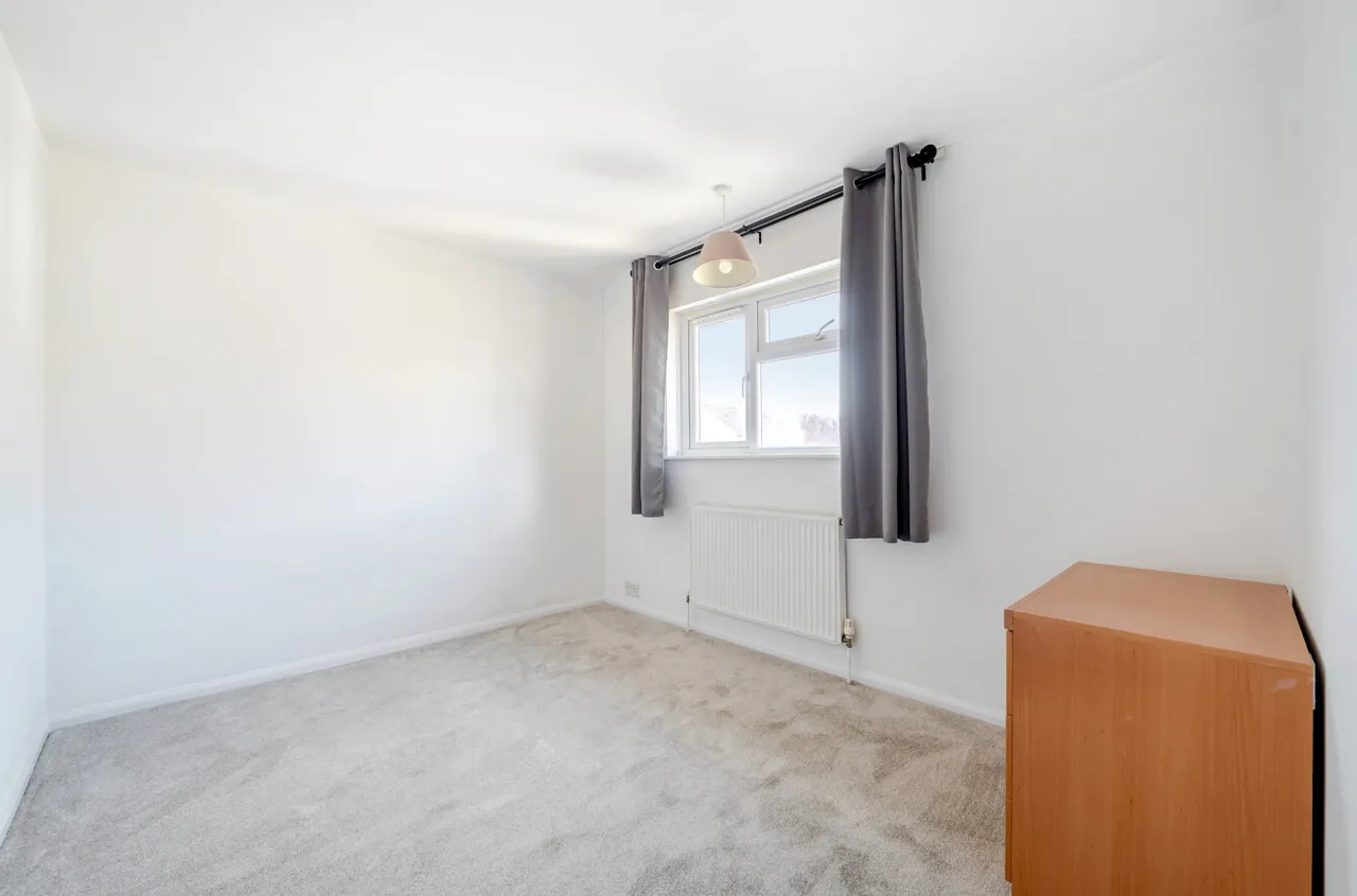 Bath Road, Southsea, PO4, photo 11
