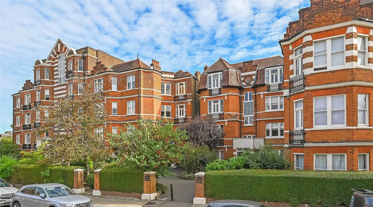 2 bed flat for sale, Ranelagh Gardens, London, W6