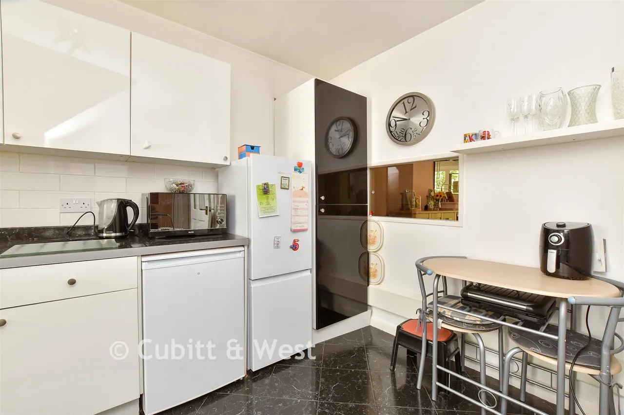 Timberhill, Ashtead, KT21, photo 8
