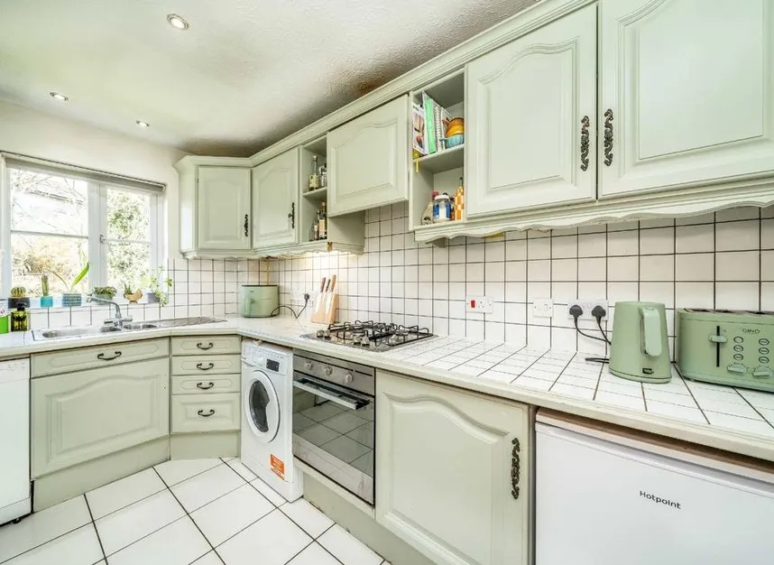 Catherine Drive, Richmond, TW9, photo 3