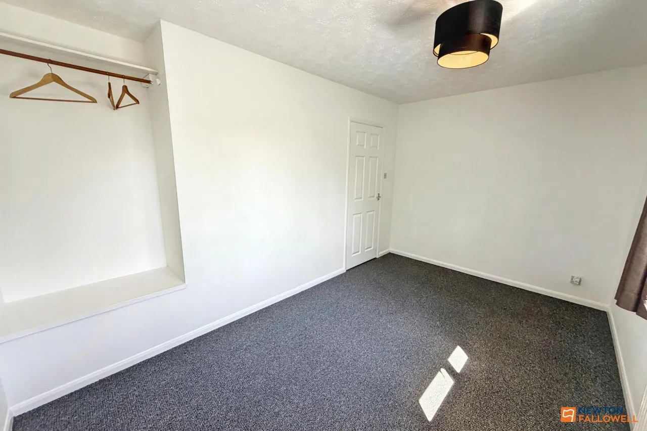 Swale Avenue, Gunthorpe, PE4, photo 7