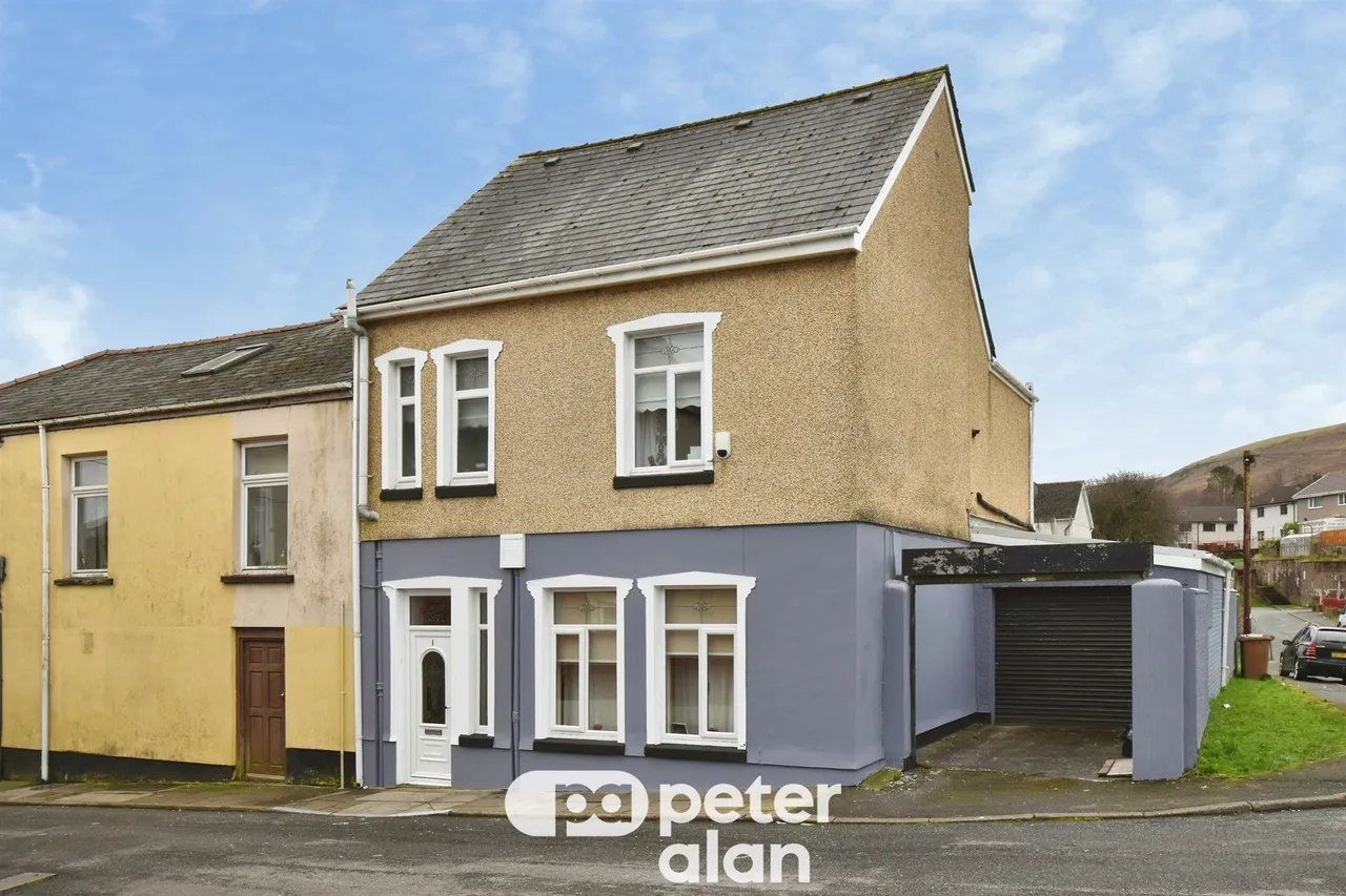 3 bed house for sale, Chapel Street, Bargoed, CF81