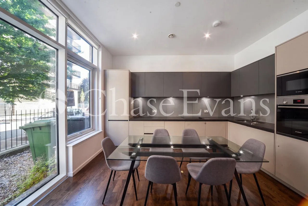 Cedarwood Townhouse, Henry Street, Deptford, London, SE8, photo 3