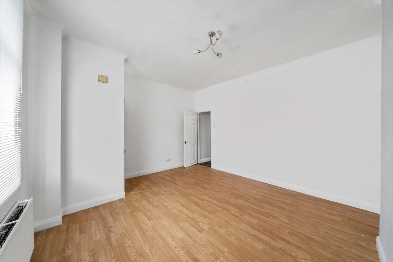 Glebe Street, Leigh, WN7, photo 4