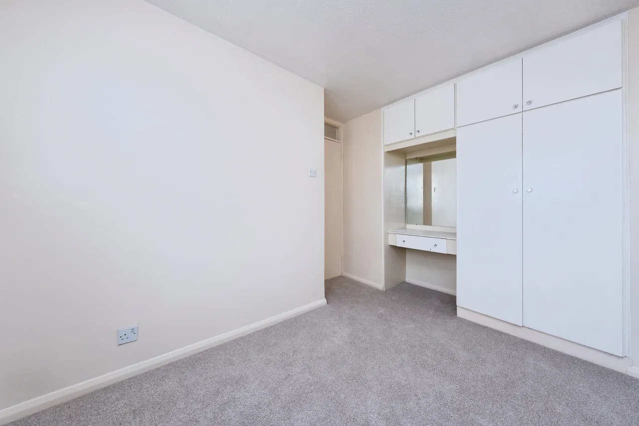 Trueman Place, Oldbrook, MK6, photo 10