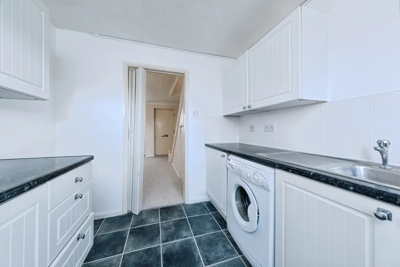 Trueman Place, Oldbrook, MK6, photo 8