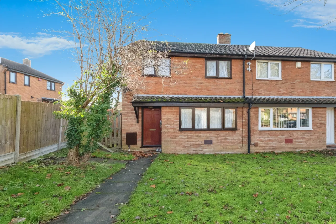 Trueman Place, Oldbrook, MK6, photo 2
