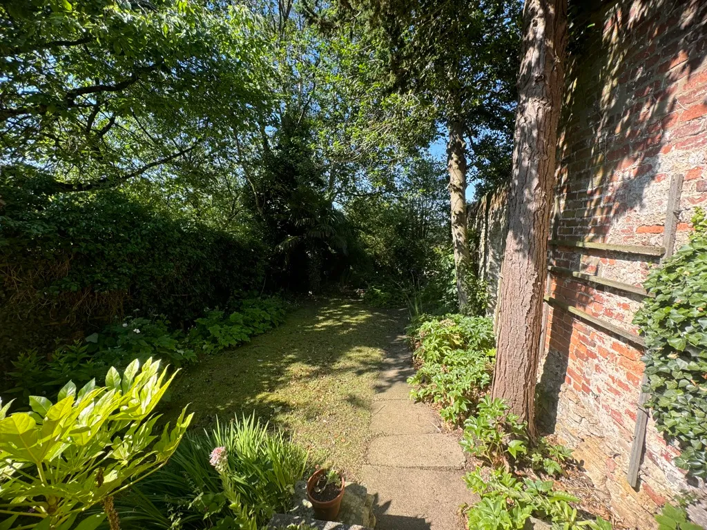 High Street, Kirton Lindsey, DN21, photo 32