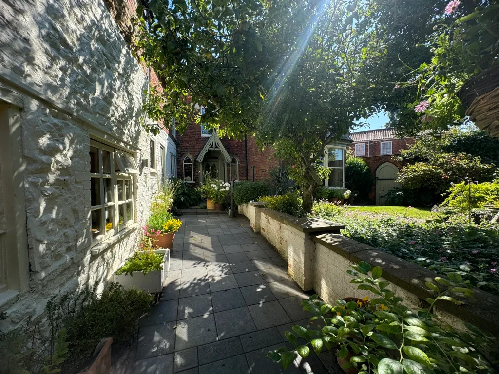 High Street, Kirton Lindsey, DN21, photo 26