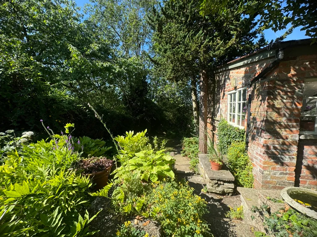 High Street, Kirton Lindsey, DN21, photo 31
