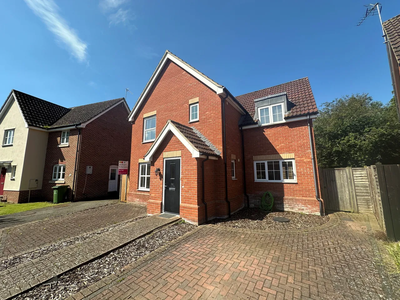 4 bed house to rent — Victor Charles Close, Weeting, BRANDON