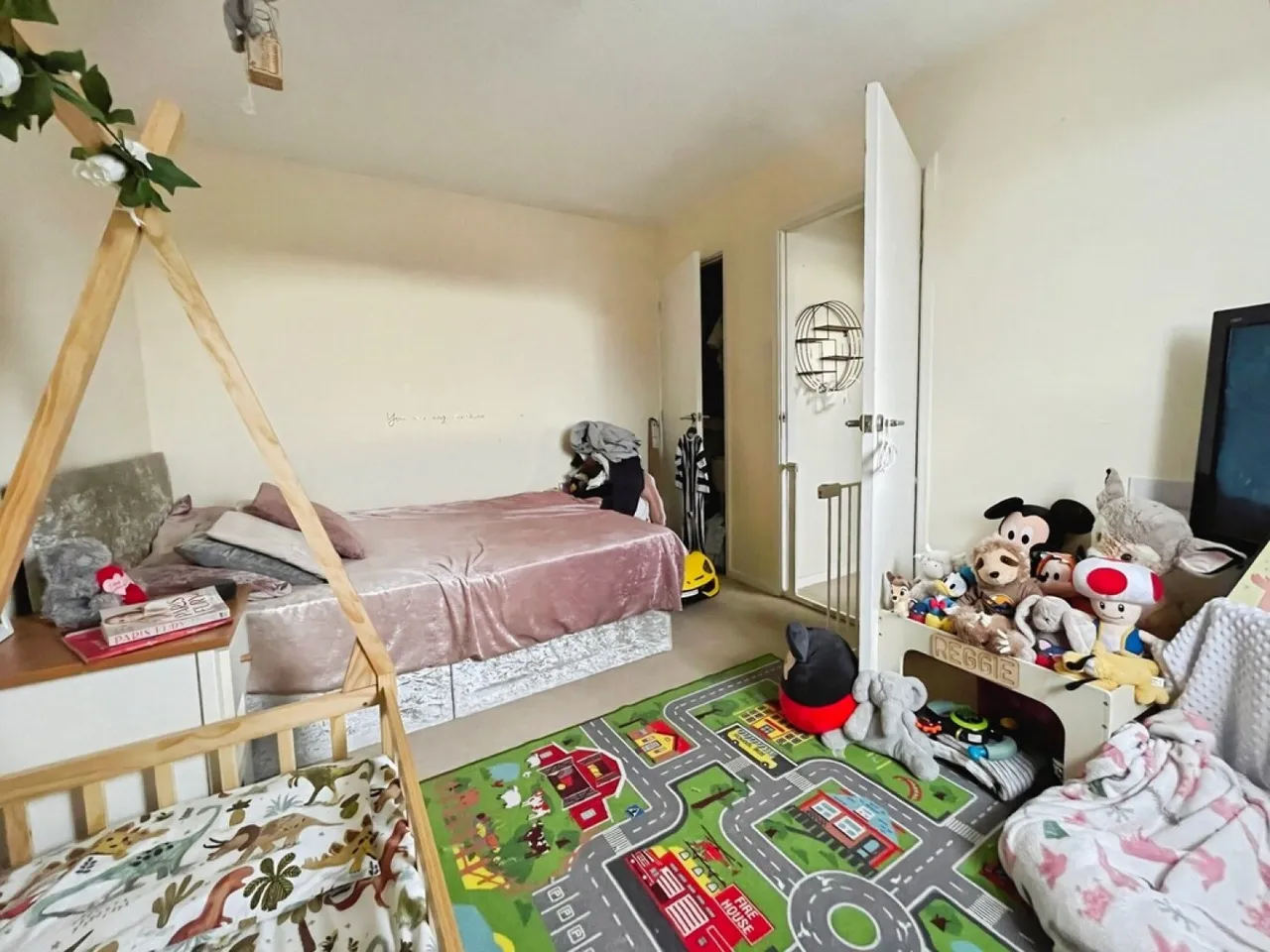 Willowbrook Drive, Cheltenham, GL51, photo 3