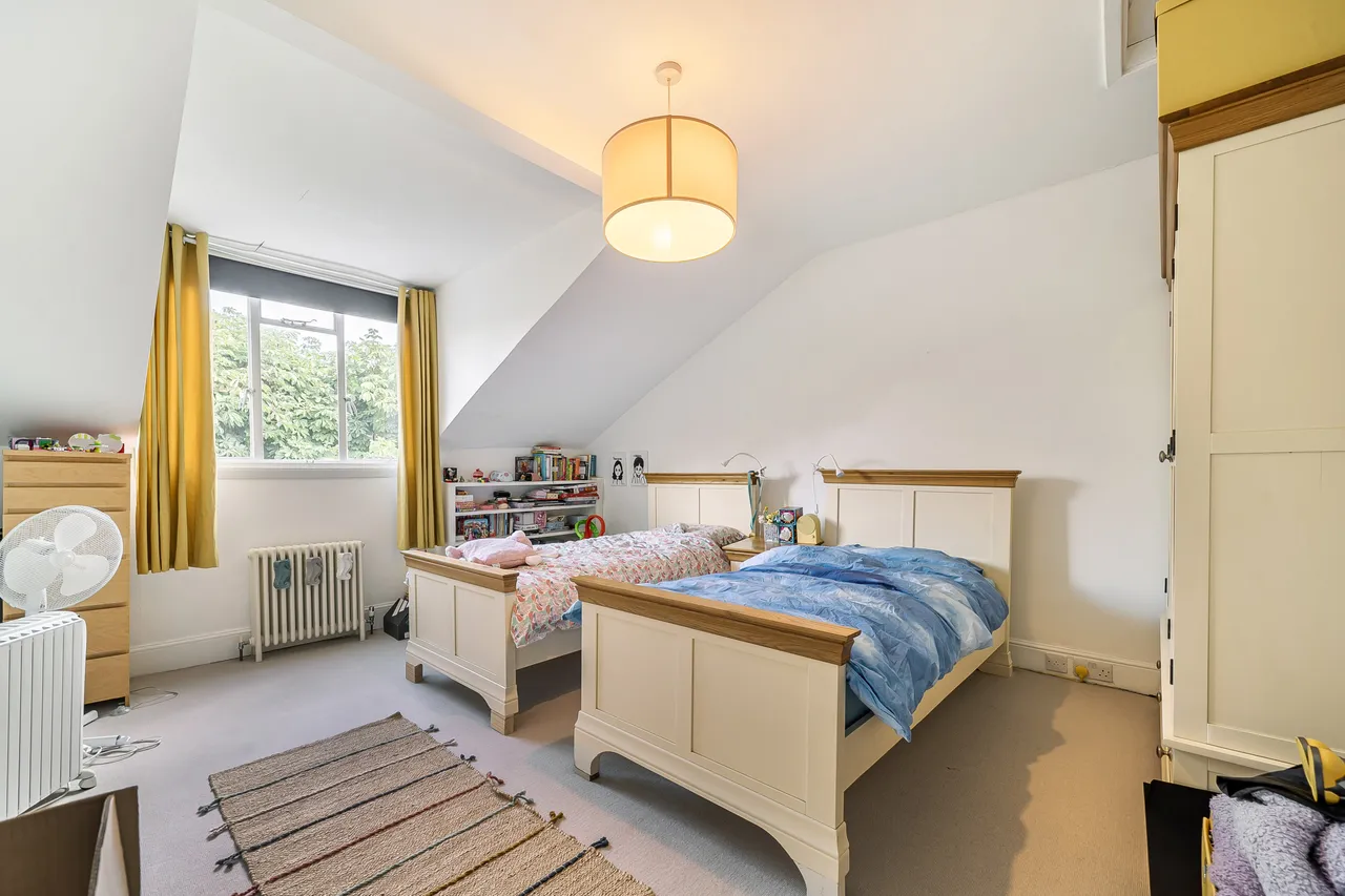 Flat 4, 29 Belsize Park Gardens, London, photo 5