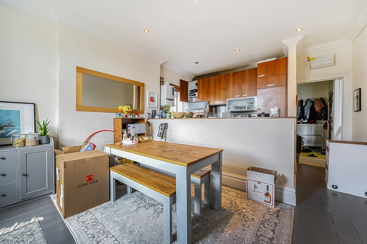 Flat 4, 29 Belsize Park Gardens, London, photo 6