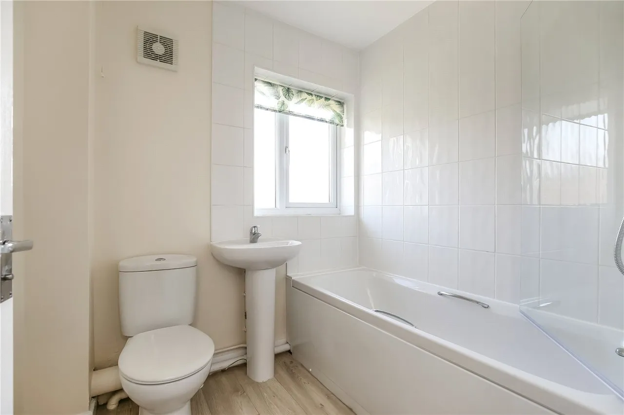 Harvest Close, Badger Farm, Winchester, SO22, photo 4