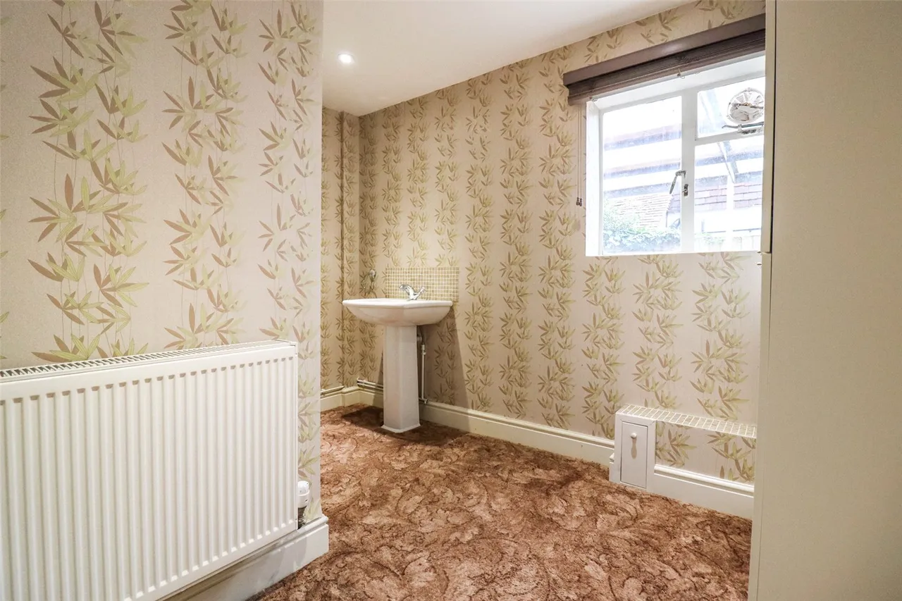 The Street, Crookham Village, Fleet, Hampshire, GU51 5SG, photo 7