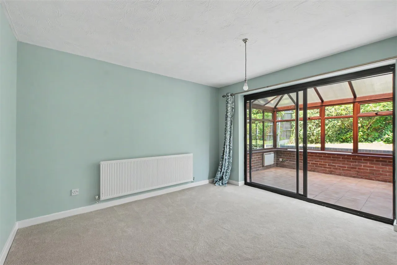 Glendon Street, Stanley Common, DE7, photo 9
