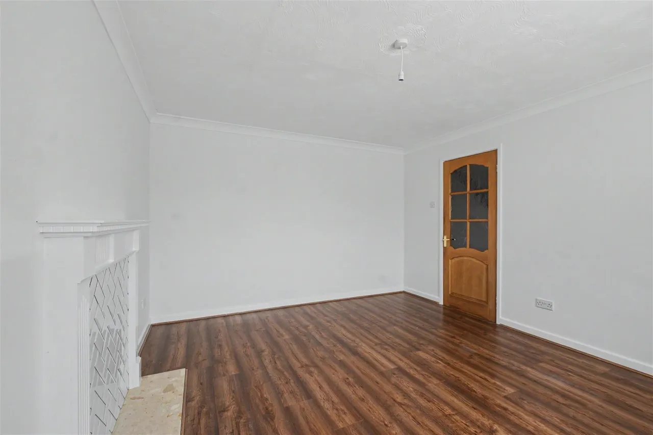 Glendon Street, Stanley Common, DE7, photo 7