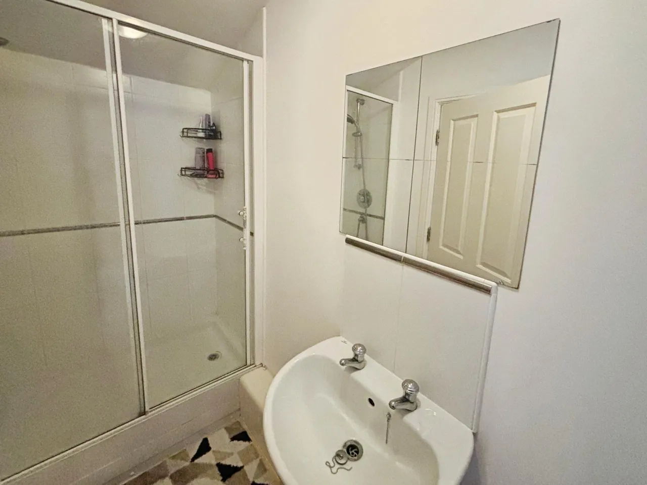 Hessle High Road, Hull, HU4, photo 5