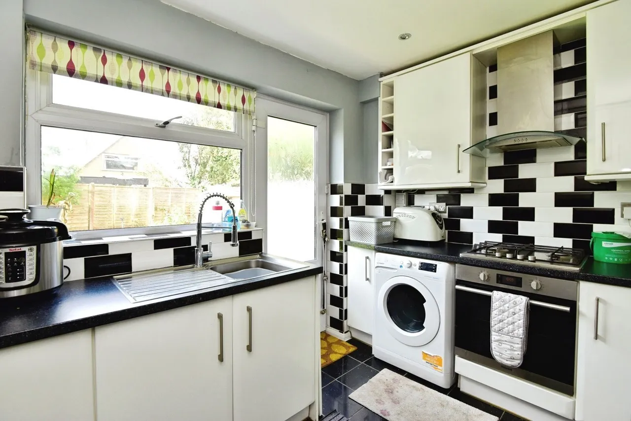 Woodland Road, Rode Heath, Stoke-on-Trent, Cheshire, ST7, photo 11