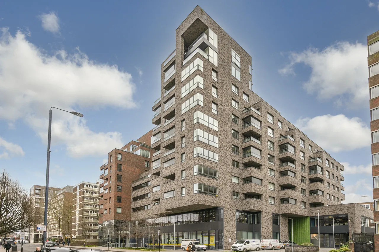 Apartment 76, 121 Upper Richmond Road, London, photo 11