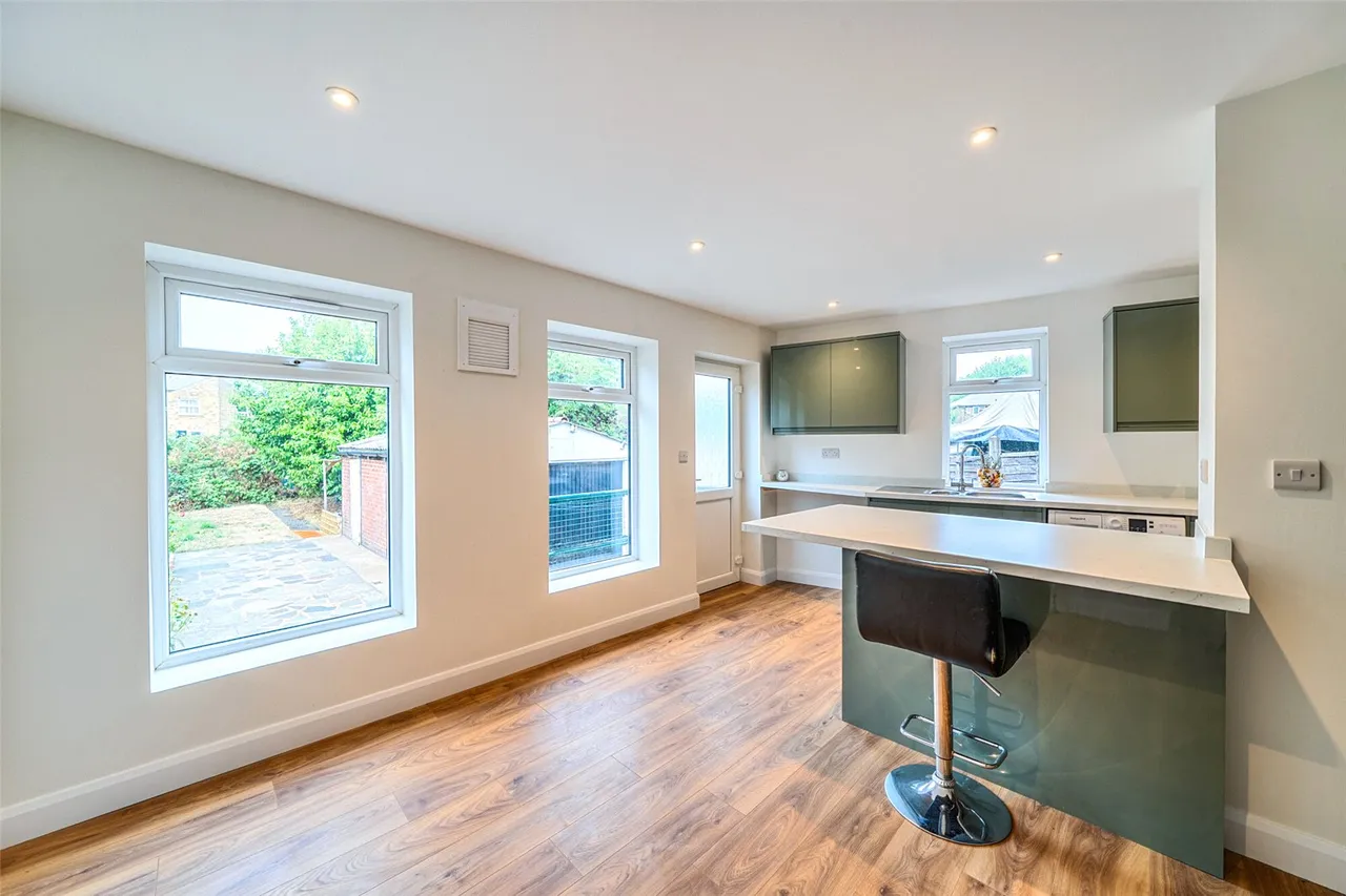 Edgar Road, West Drayton, UB7, photo 17