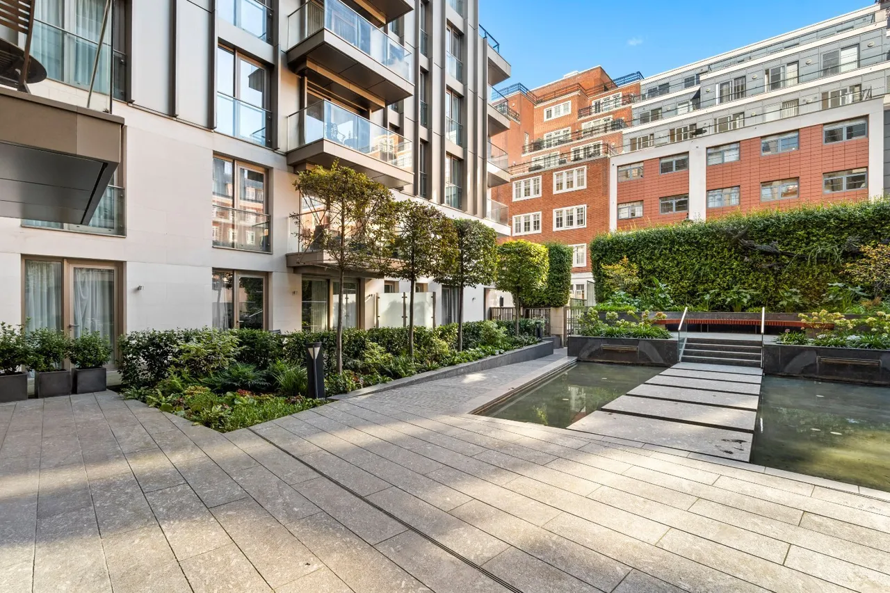 Horseferry Road, London, SW1P, photo 20