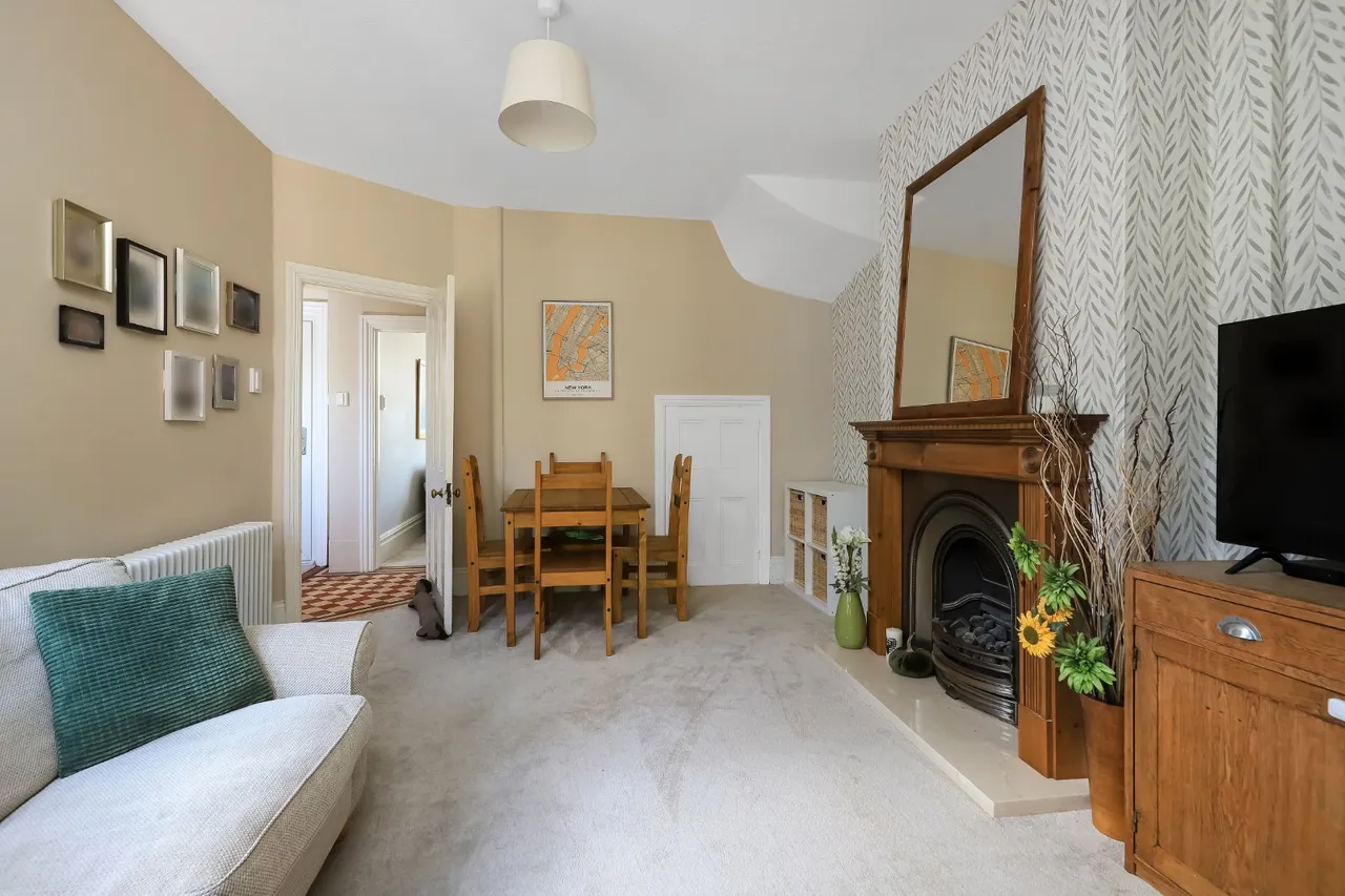 Marlborough Road, Salisbury, Wiltshire, SP1 3TH, photo 4