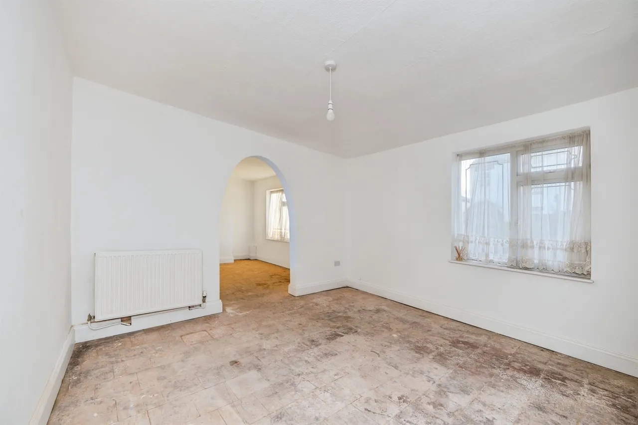Walsall Road, Lichfield, WS13, photo 3