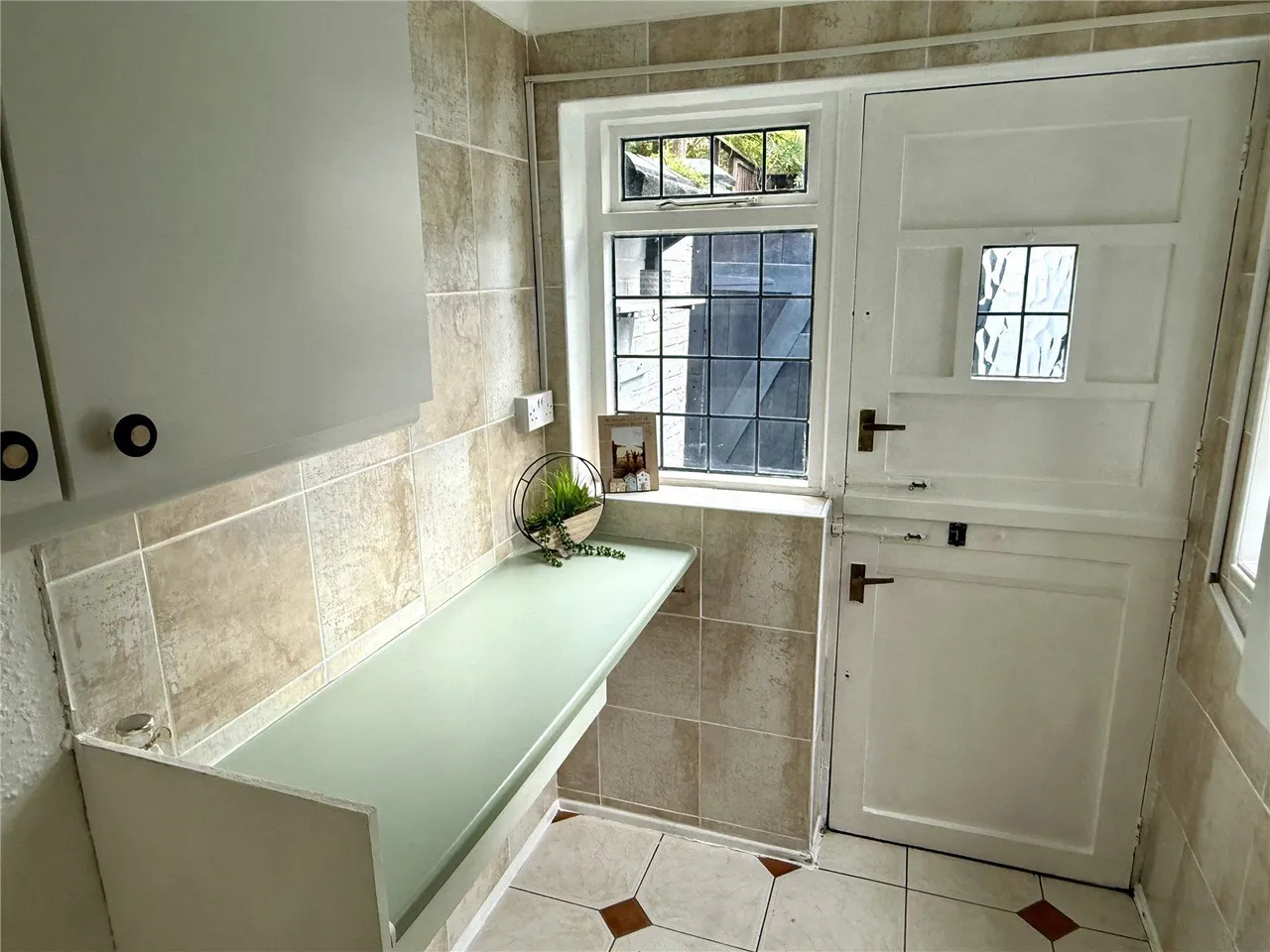 Watts Street, Hollins, OL8, photo 6