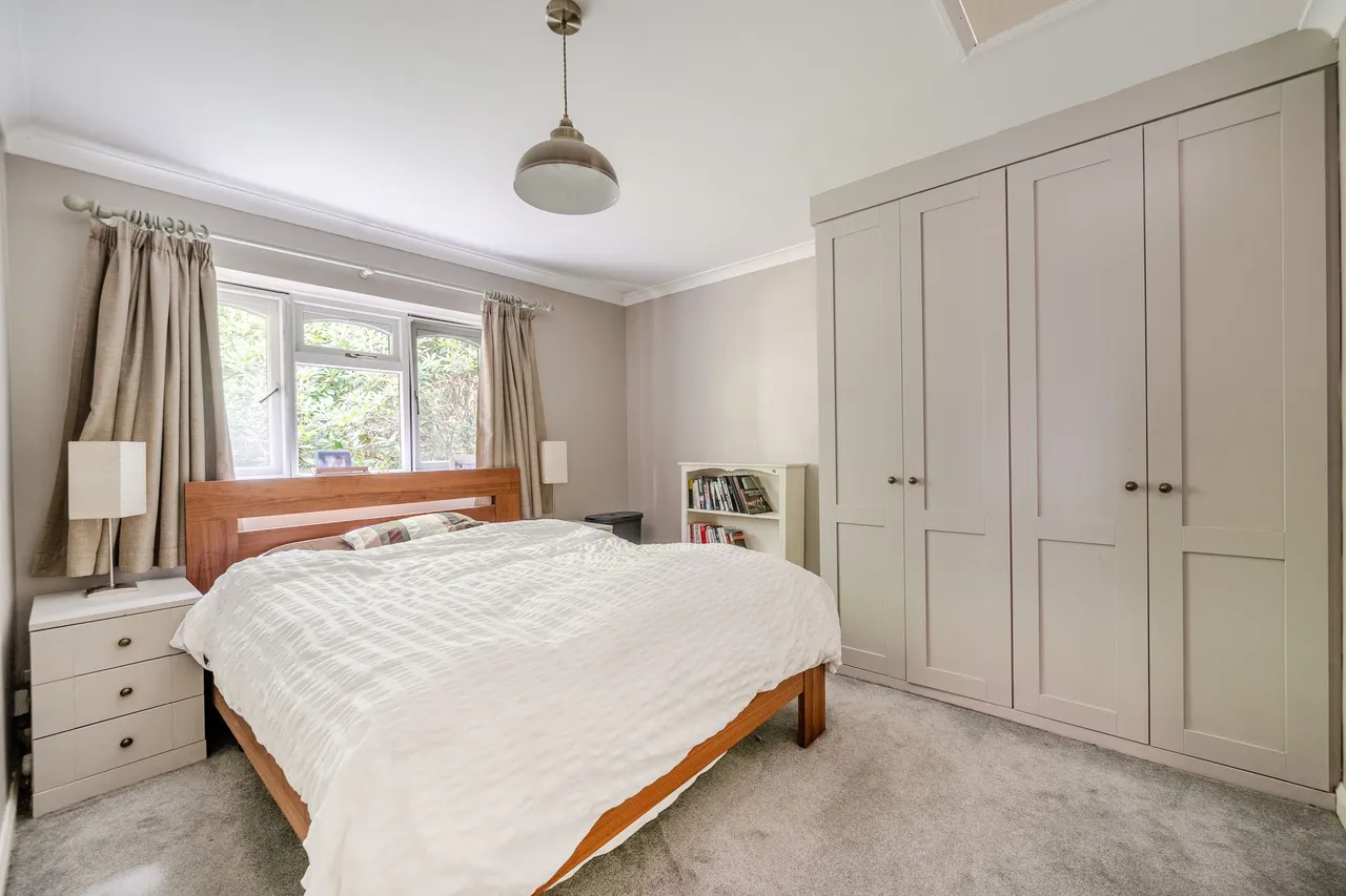 Marley Combe Road, Haslemere, GU27, photo 18