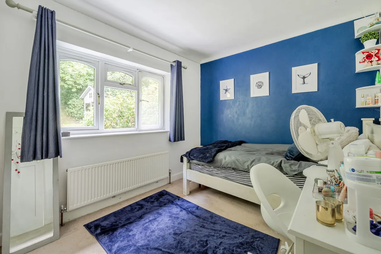 Marley Combe Road, Haslemere, GU27, photo 19