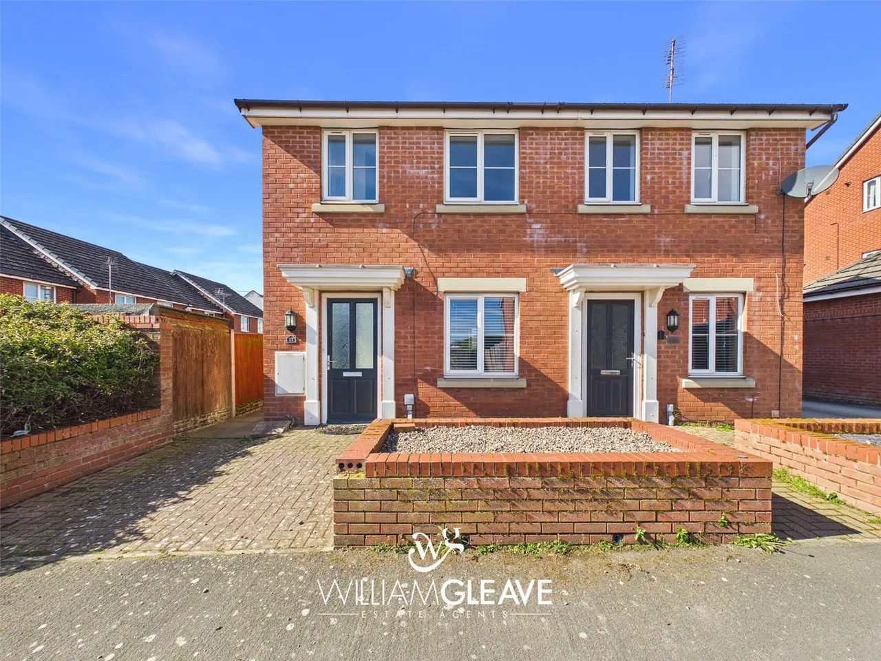 2 bed flat for sale — Wilkinson Court, Buckley, Flintshire, CH7 2EW