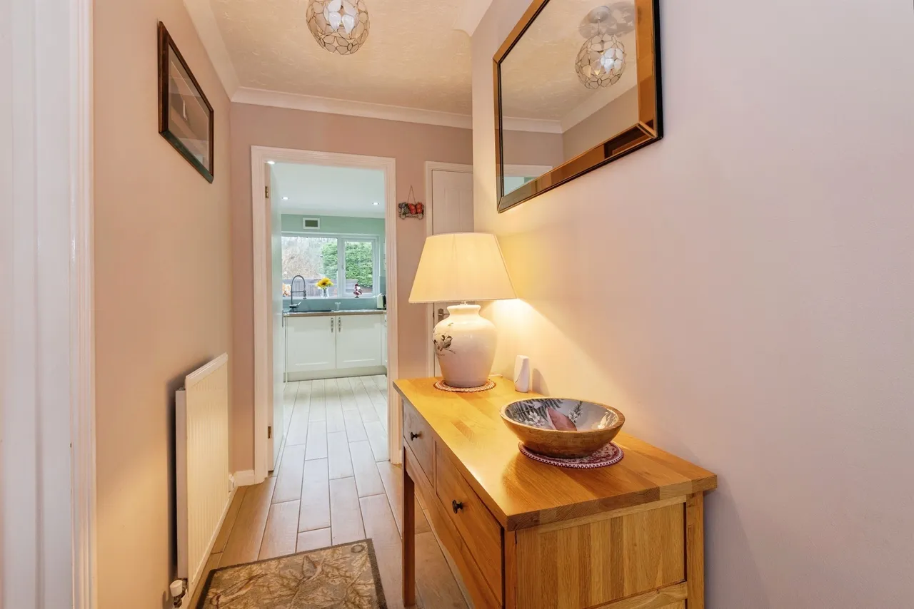 Ashley Rise, Ashley, EX16, photo 17