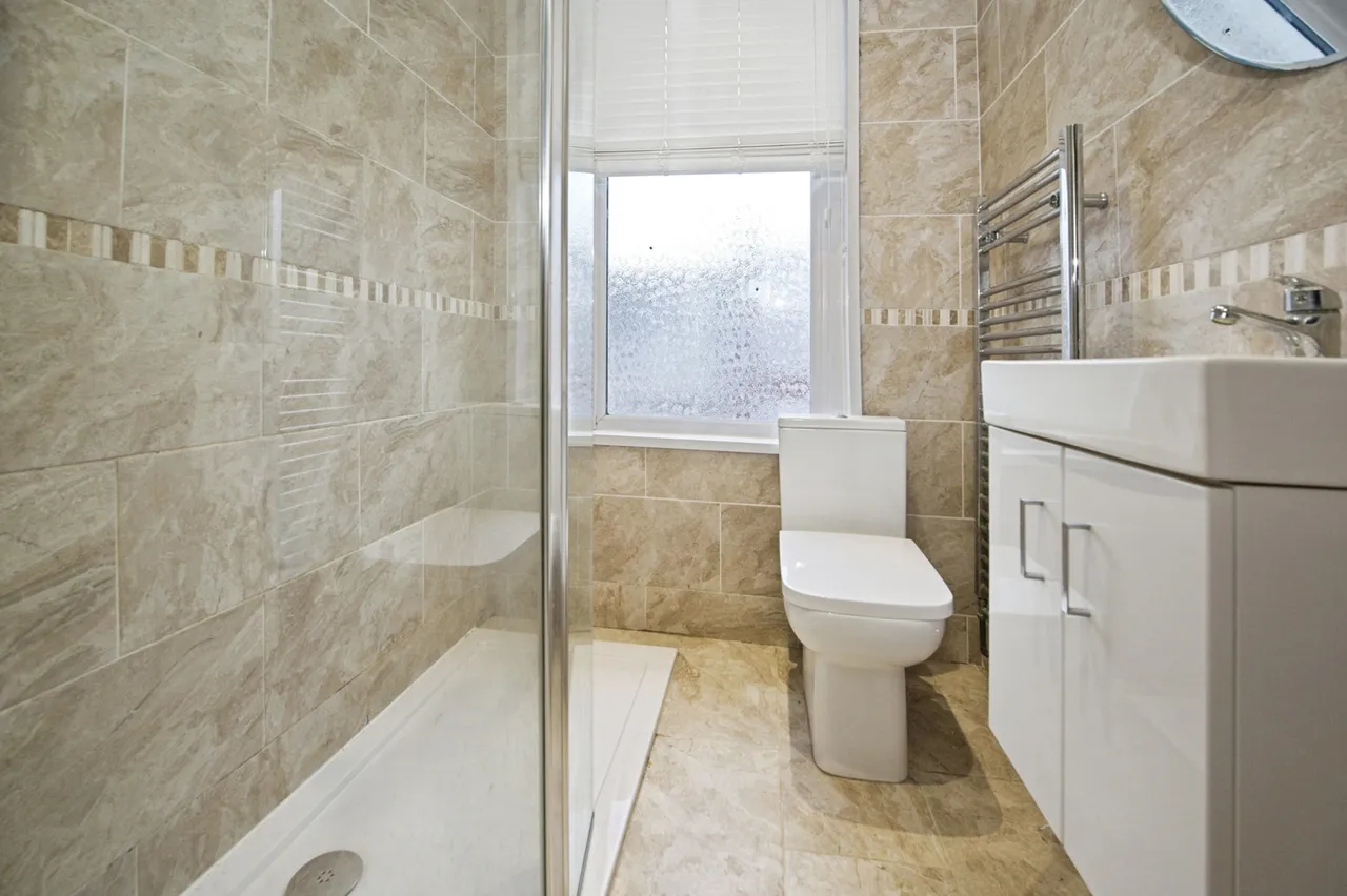 Rosslyn Road, Newport, NP19, photo 3