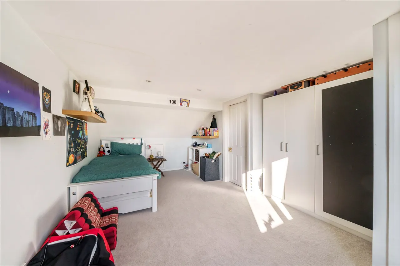 Windsor Road, Teddington, TW11 0SG, photo 5