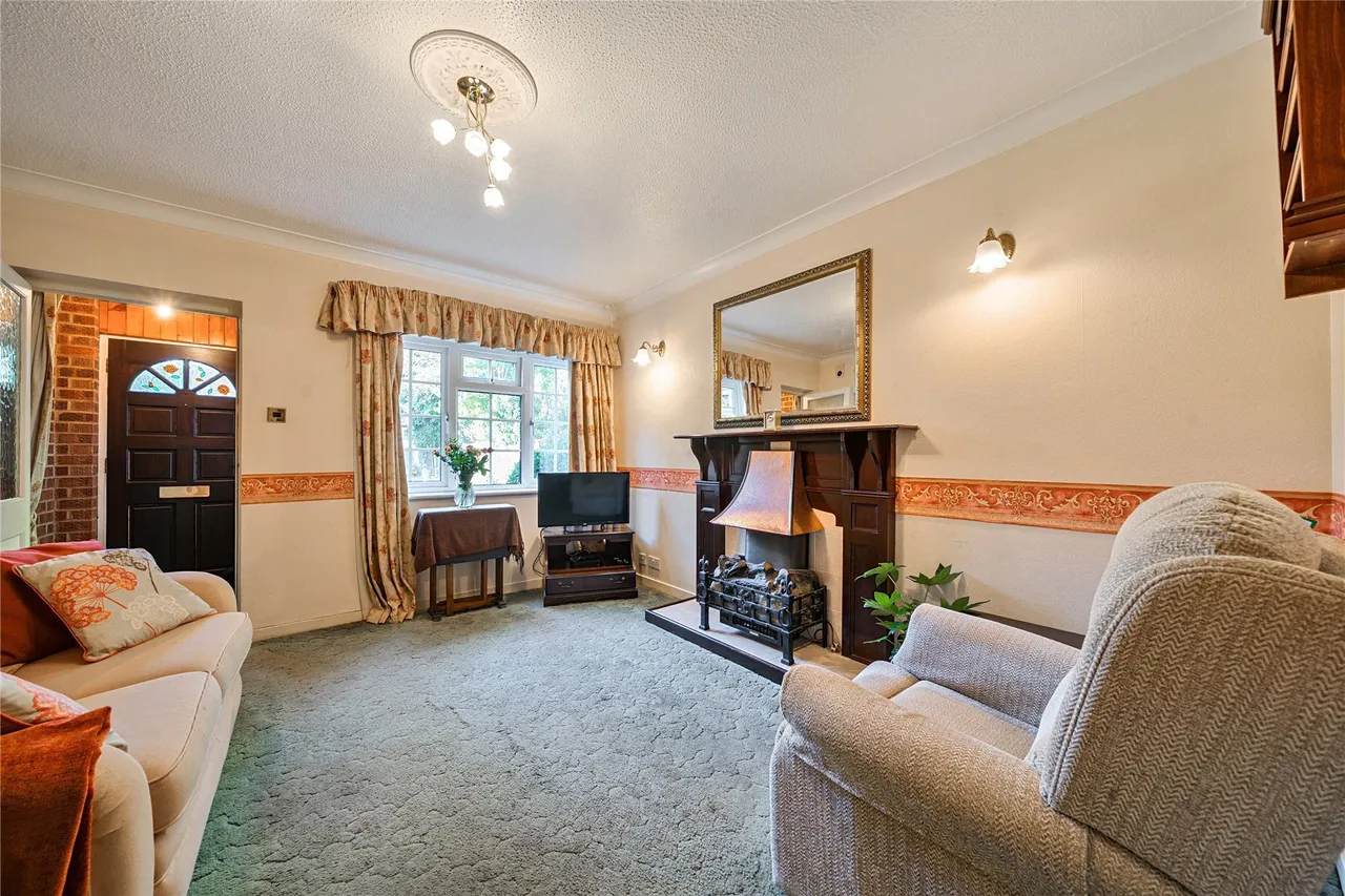 Audley Walk, Orpington, BR5, photo 3