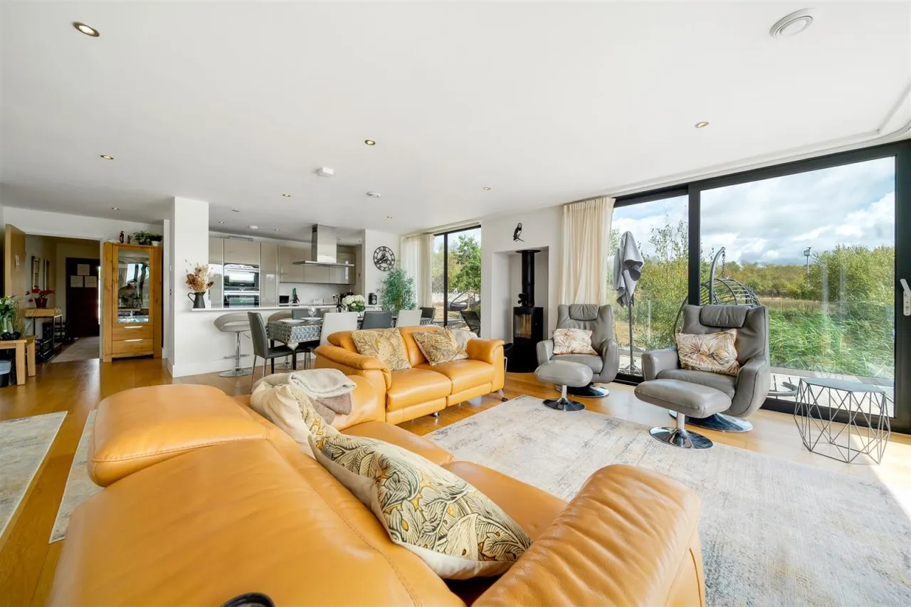 Warmwell Road, Crossways, DT2, photo 9