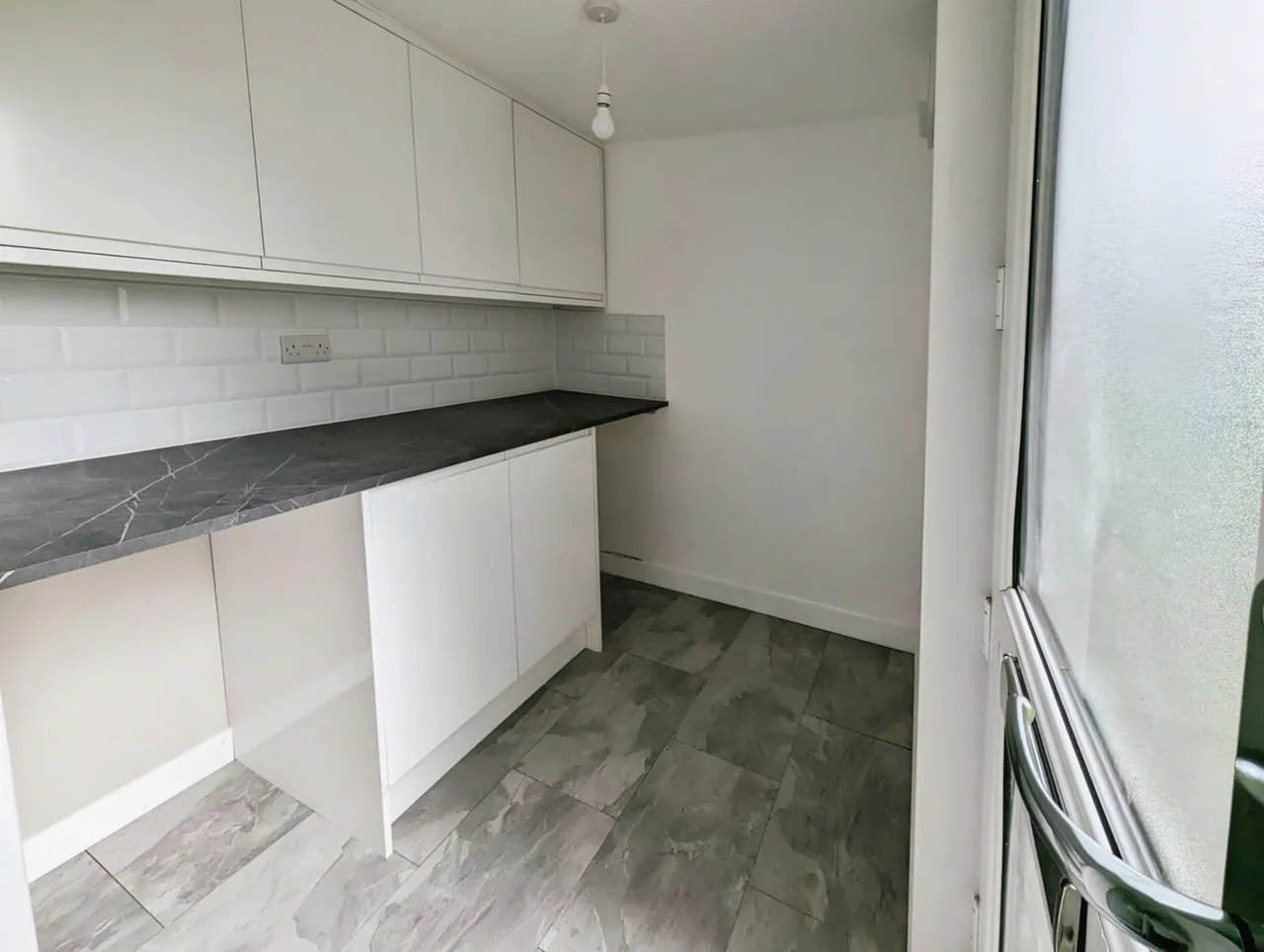 Cheshire Close, Llanishen, Cardiff, South Glamorgan, photo 7