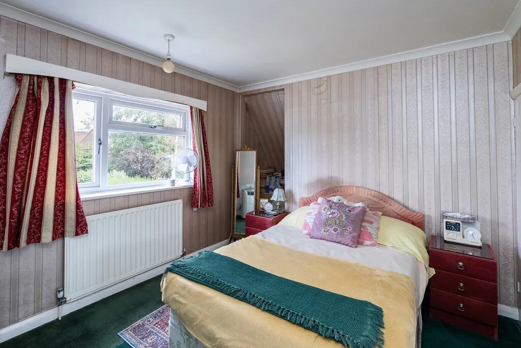 The Borough, Brockham, RH3, photo 6