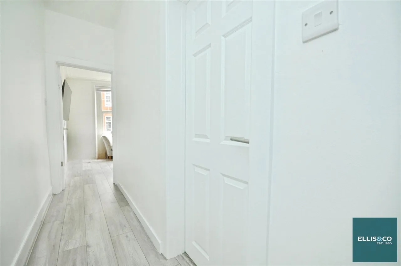 Hendon Lane, Finchley, N3, photo 6