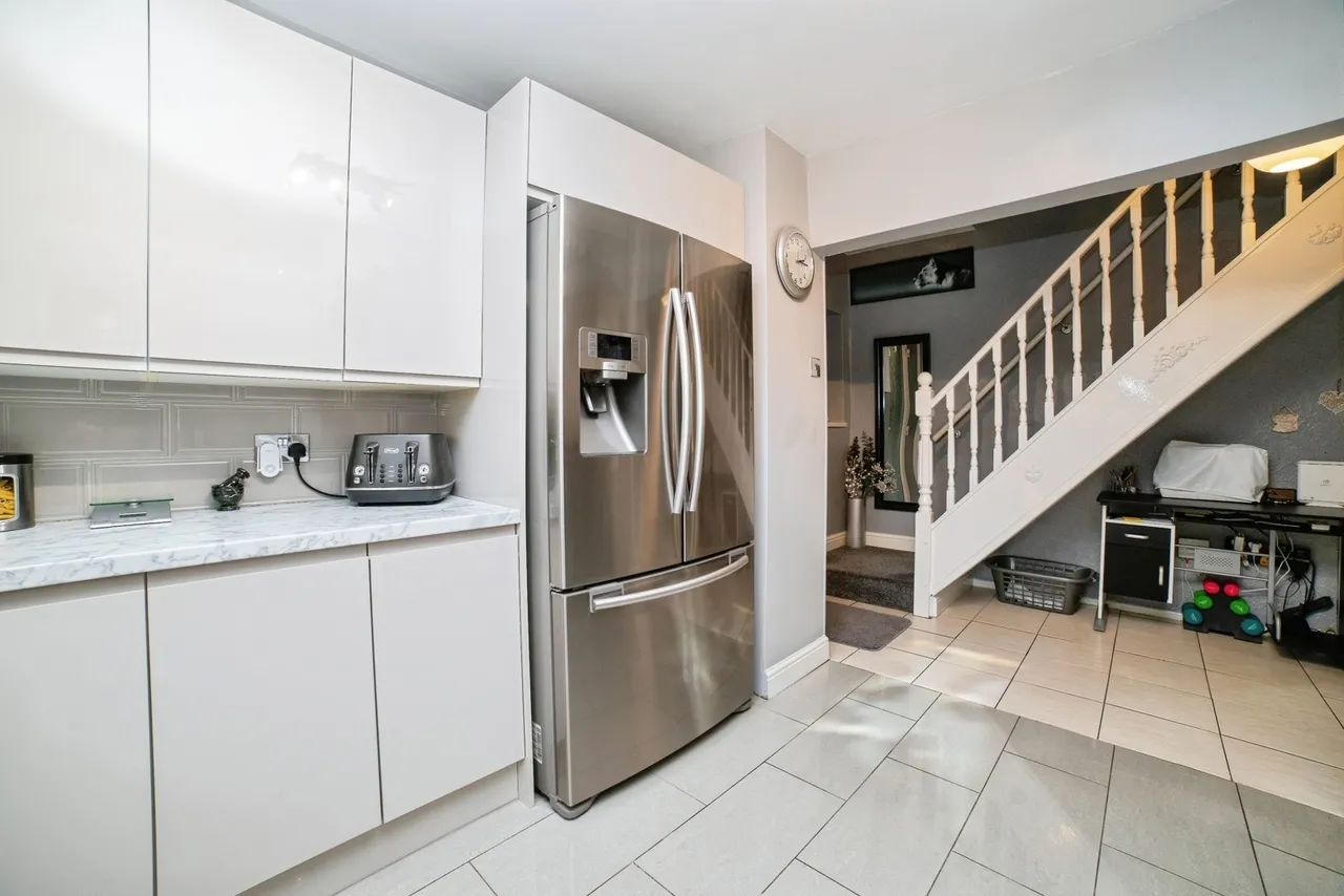 Chaucer Crescent, Sutton-in-Ashfield, Nottinghamshire, NG17, photo 7