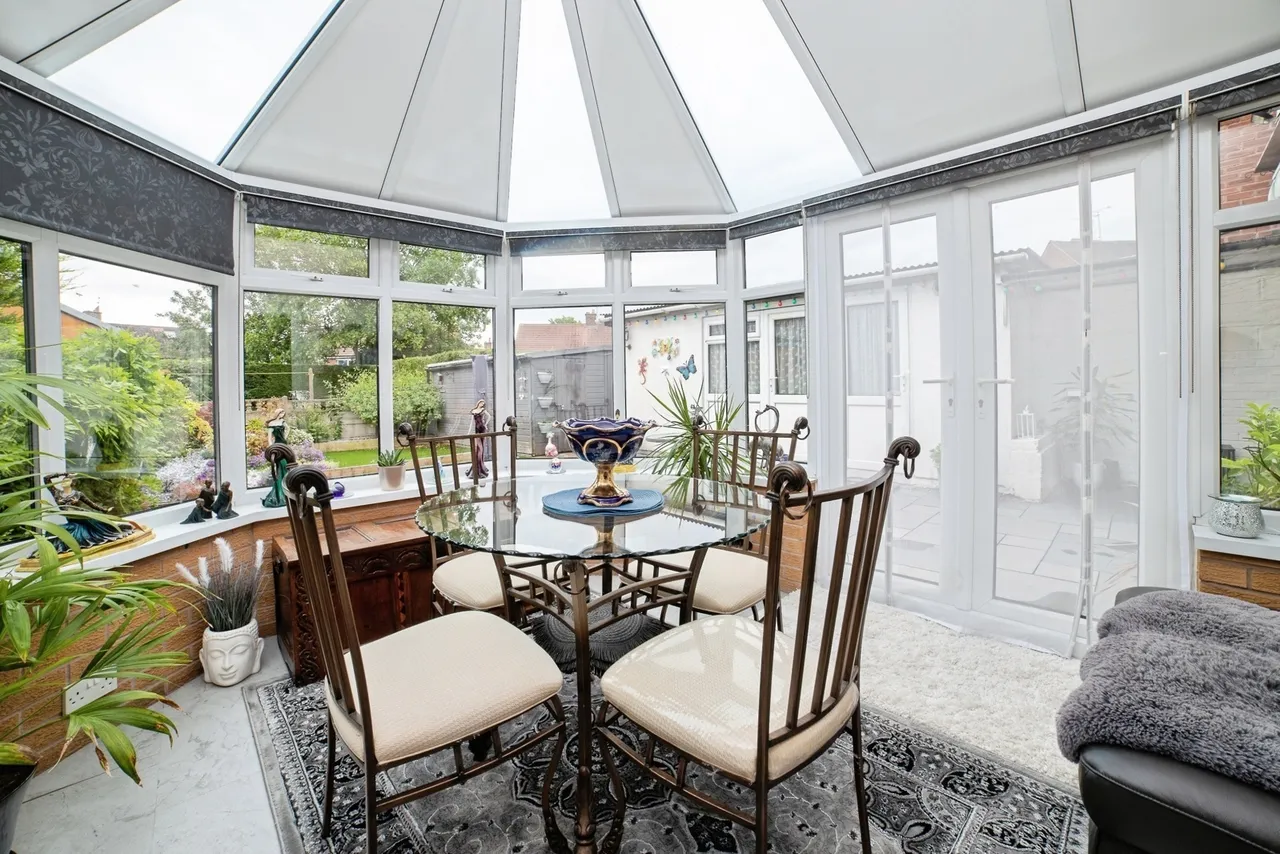 Chaucer Crescent, Sutton-in-Ashfield, Nottinghamshire, NG17, photo 9