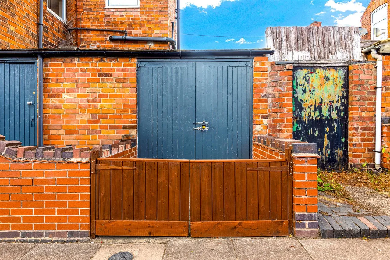 Wilberforce Road, West End, LE3, photo 17