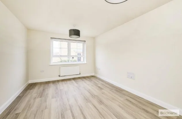 Almond Avenue, Whittlesey, PETERBOROUGH, photo 3